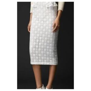 Burberry White Lace Pencil Skirt